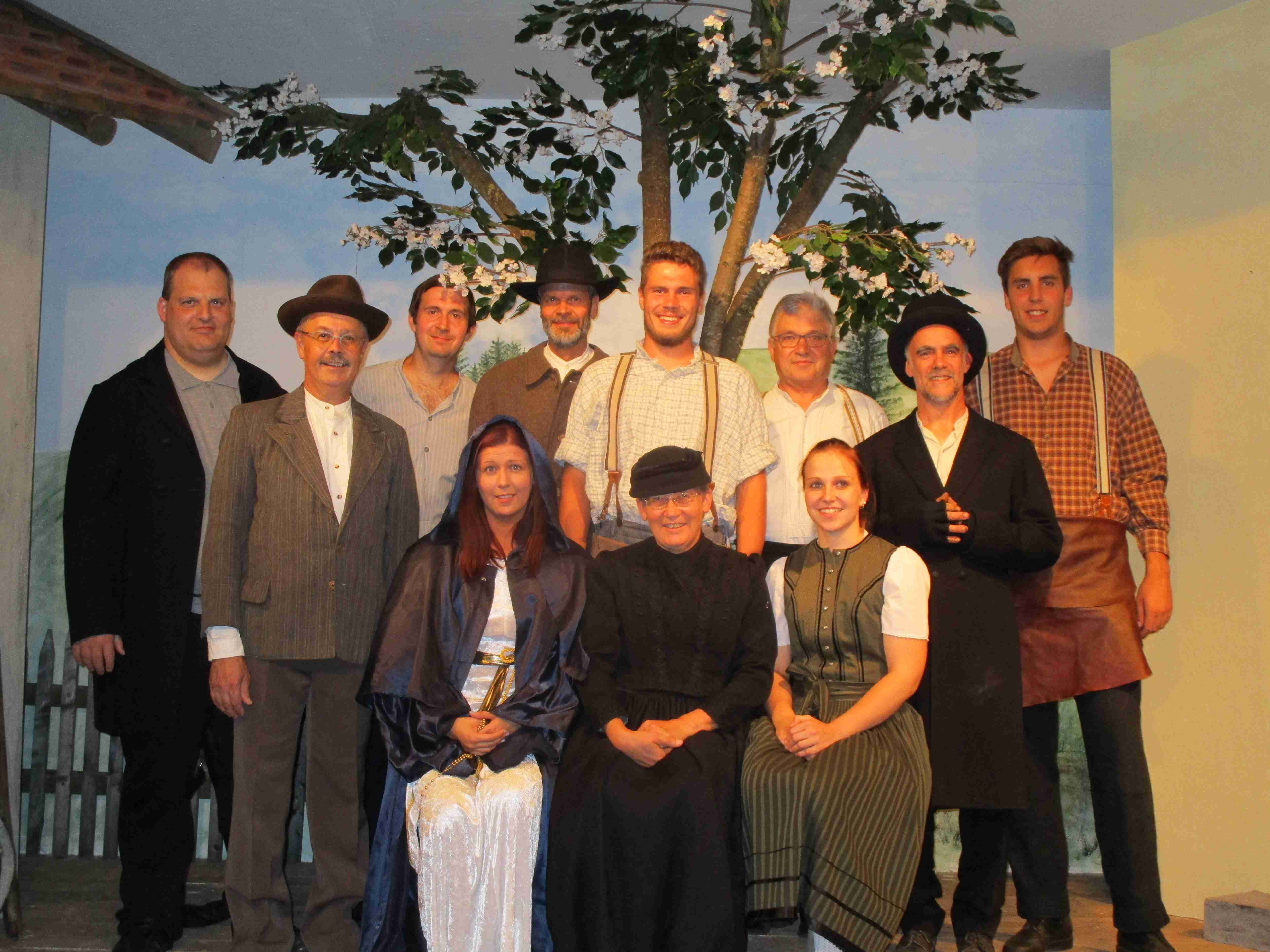 Gruppe Birnbaum und Hollerstauden 1 Gruppe Birnbaum und Hollerstauden 1